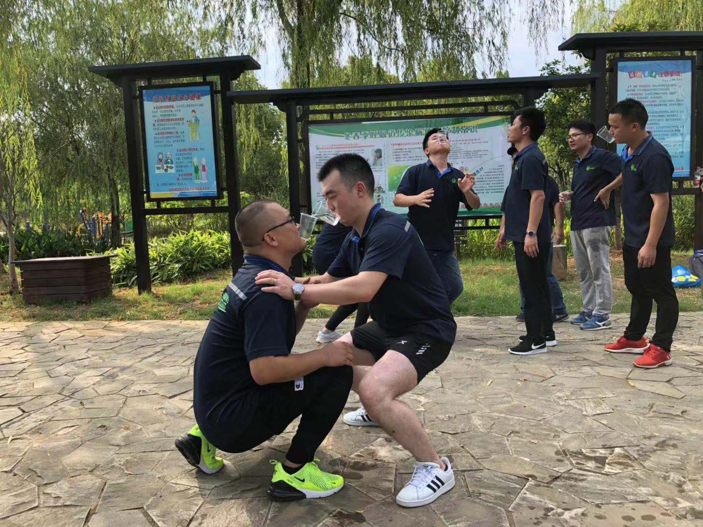 1565313549373860.jpg 22.jpg